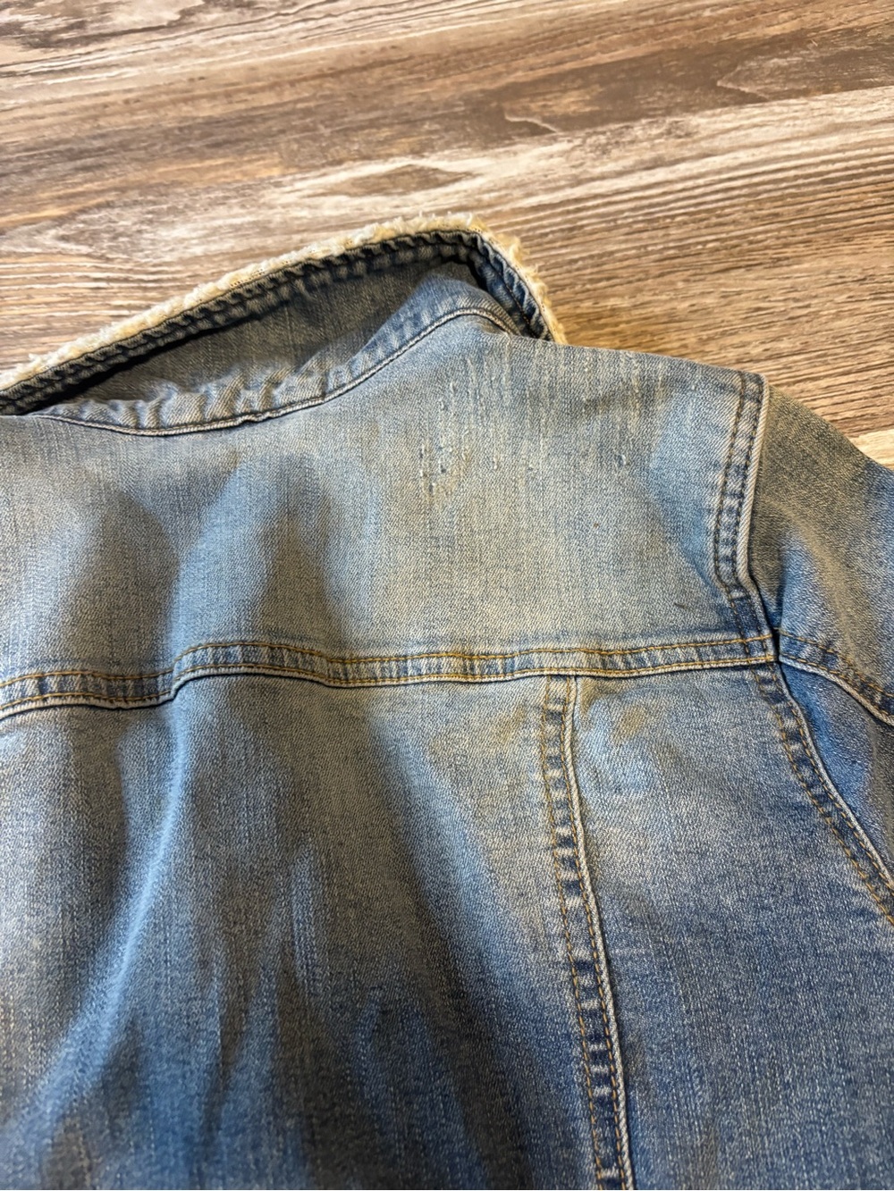 Sherpa Collar Denim Jacket - Light Blue - Picture 4 of 5